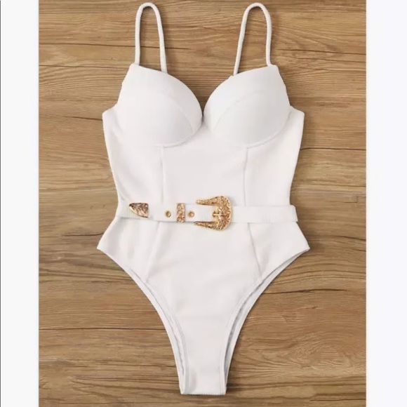 🎉New Sexy Push Up Underwire Solid White Padded Buckle One Piece Swimsuit - Picture 7 of 7